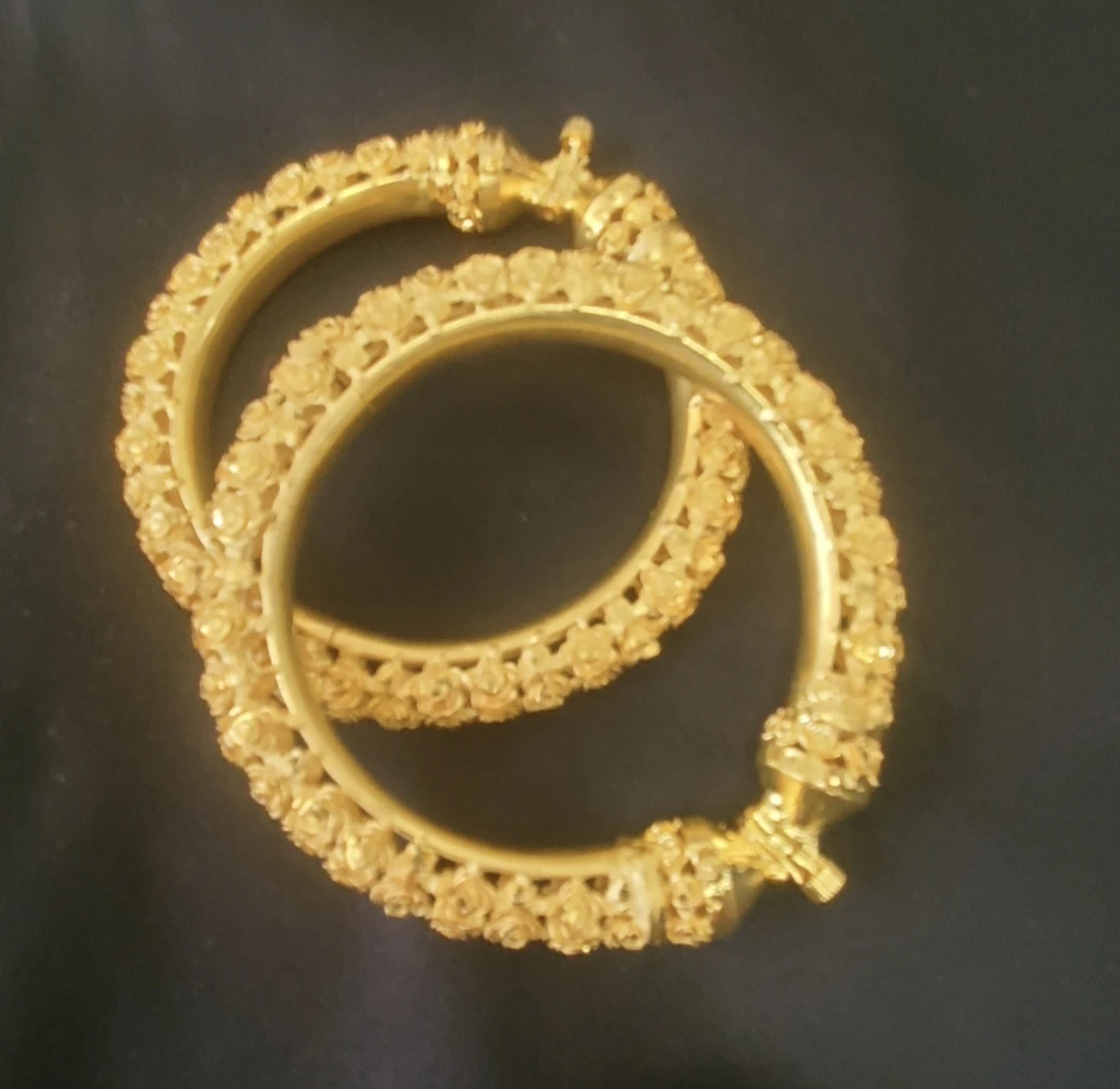 Gold Bangle Set