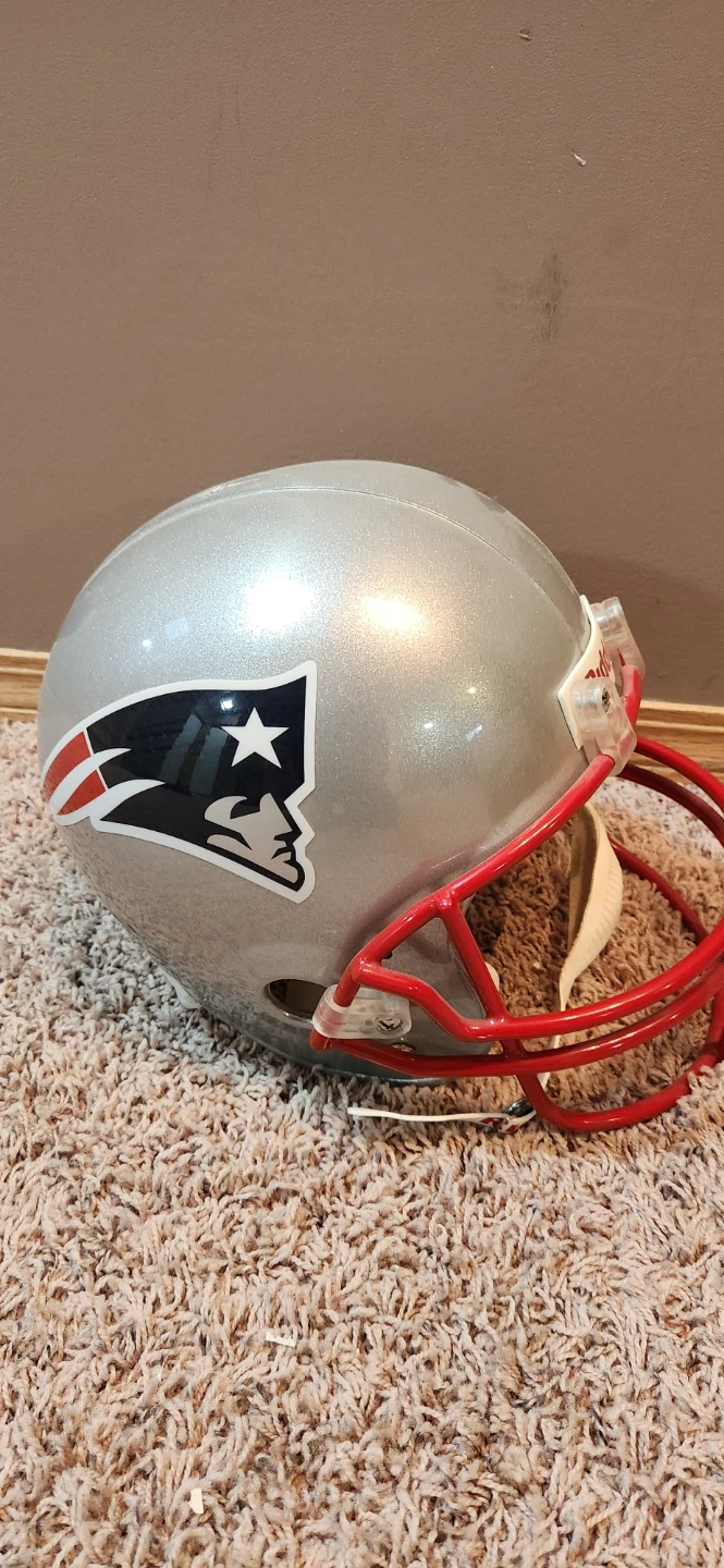 Riddell New England Patriots Helmet Size M - photo 2