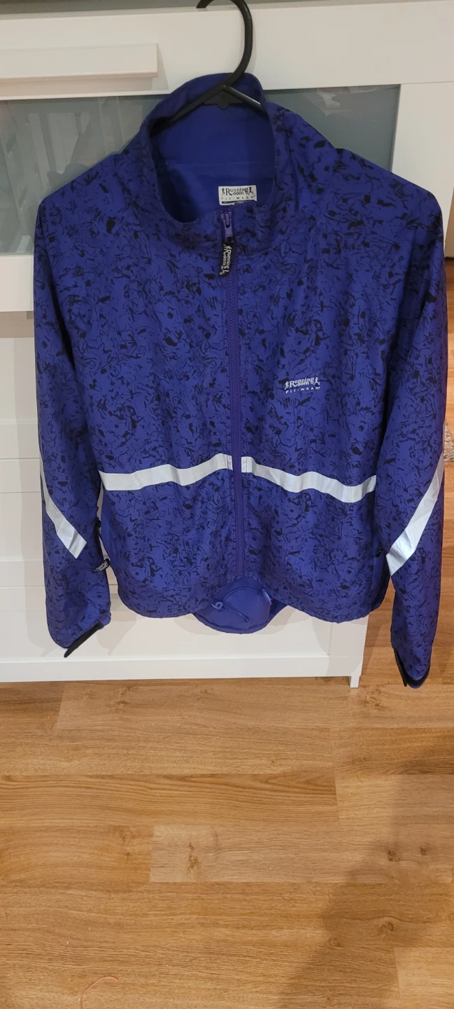 Running Room - photo 2