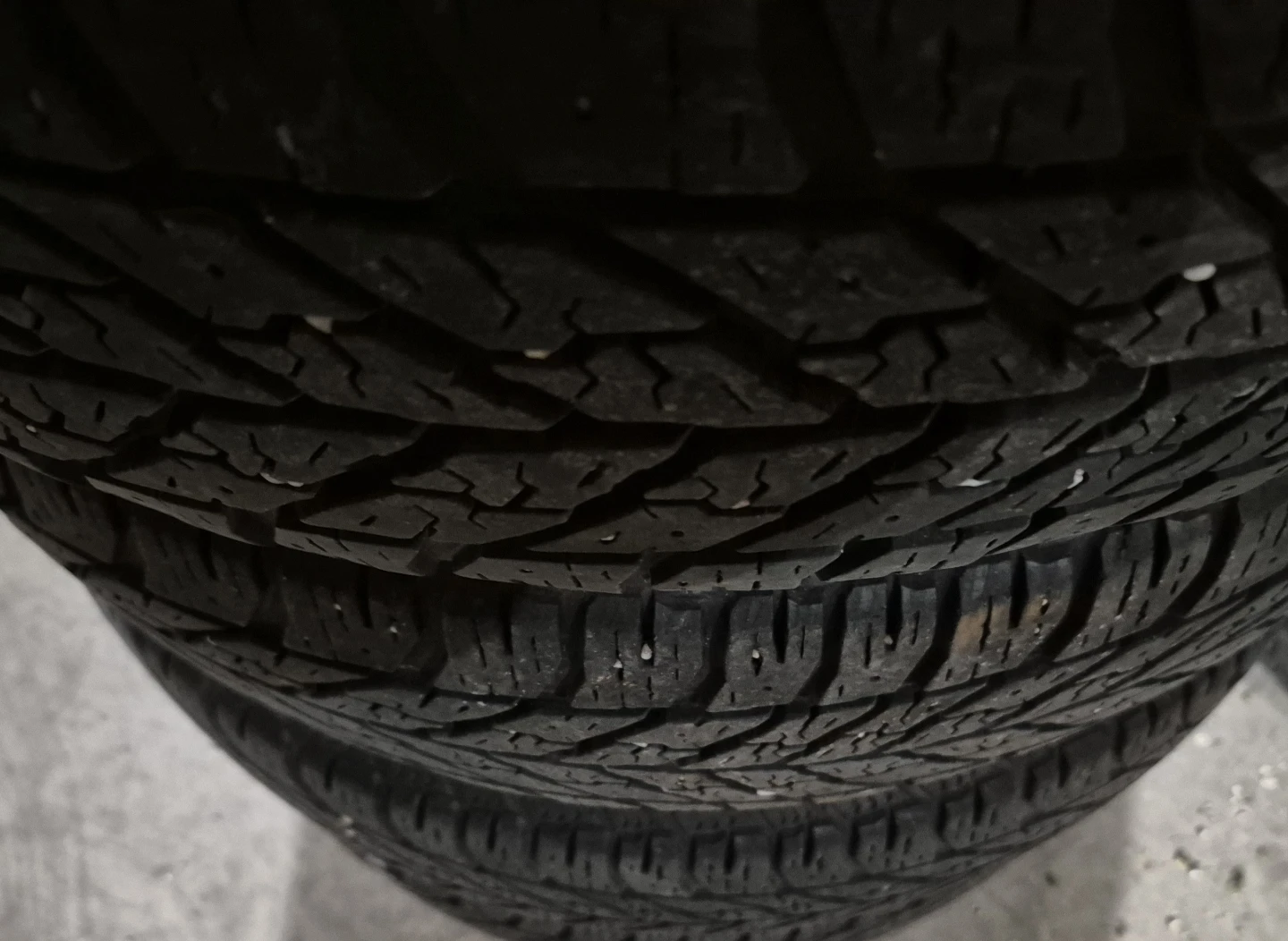 Good Set of 4 Tires PLUS RIMS Size 215 60 R16 M+S *DEAL* - photo 2