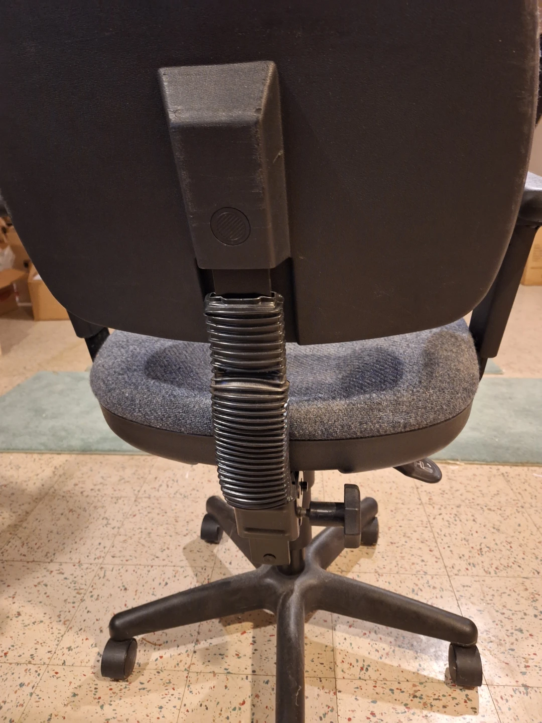 REDUCED Desk Chair - photo 3