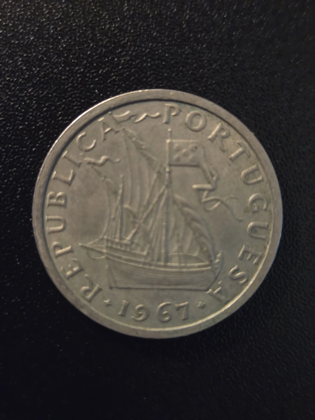 Vintage 1967 Portuguese Coin
