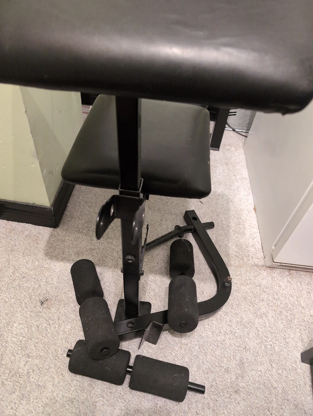 Weider Weight Bench with Leg Extension/Curl Attachment - photo 3