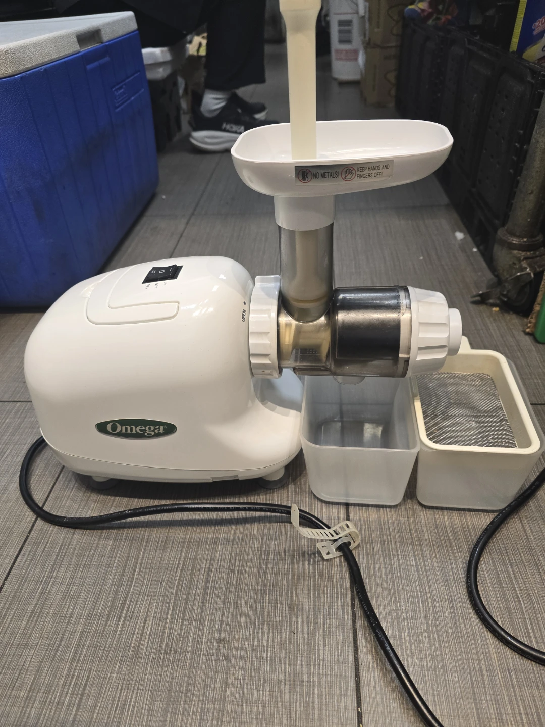 Omega Juicer