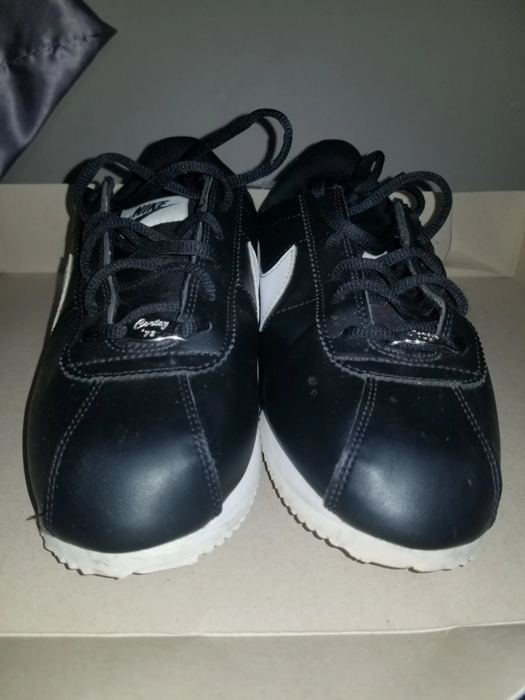 Nike Cortez Basic Leather Shoes - Black/White Size 7 GS BOYS