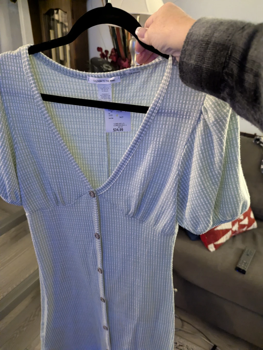 CAUTION TO THE WIND Button Front Dress - photo 4