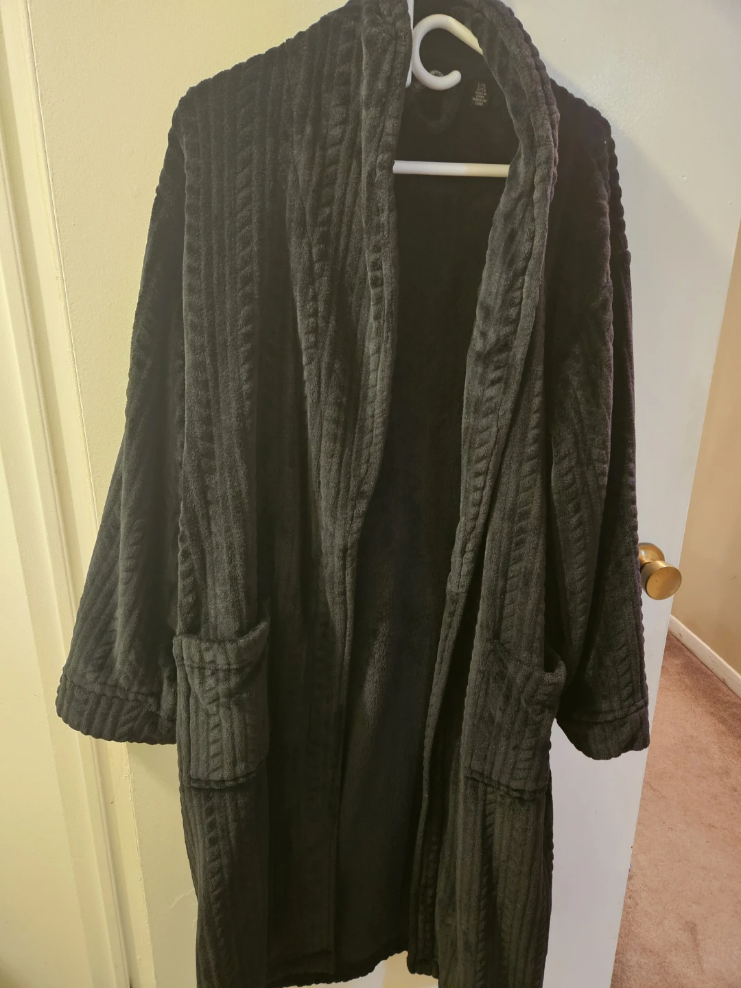 Black Bath Robe - Size L/XL- MOVING SALE! - photo 2