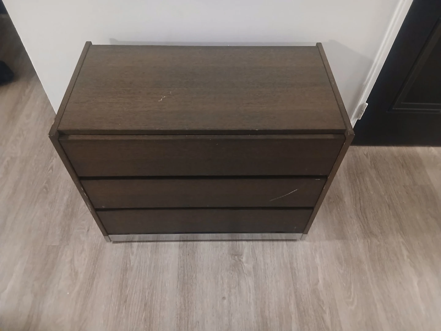 Brown 3-Drawer Dresser