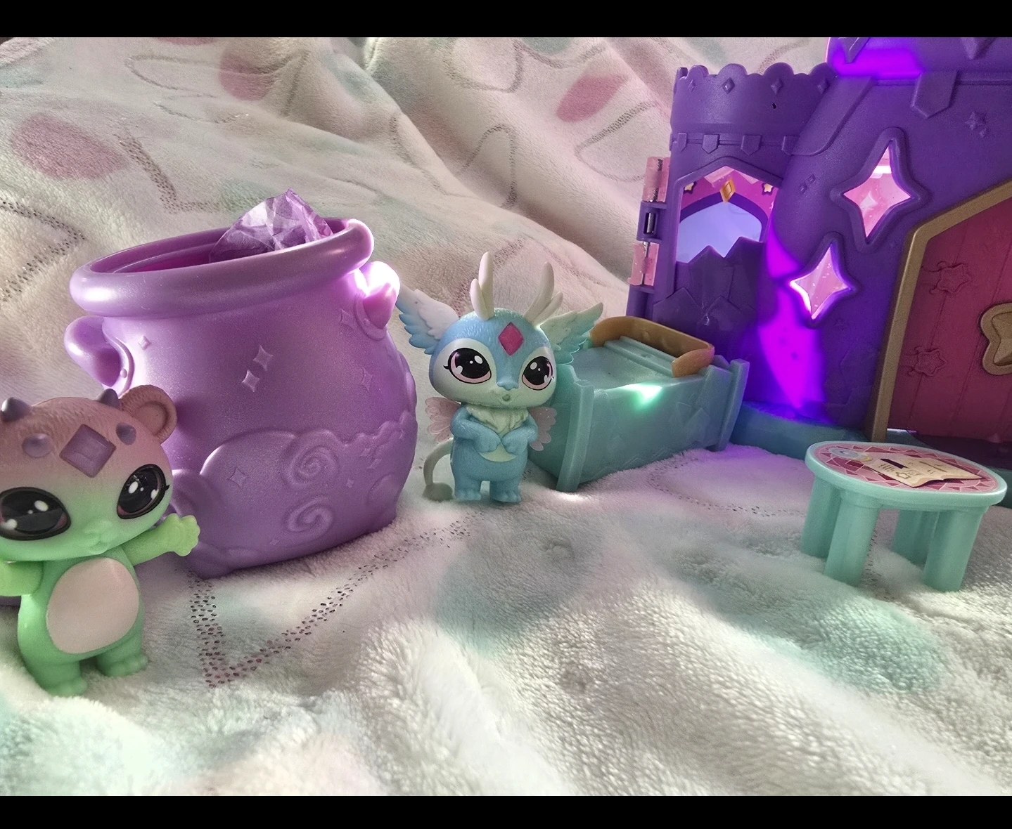 Magic Mixies Mixlings Castle Playset - photo 3
