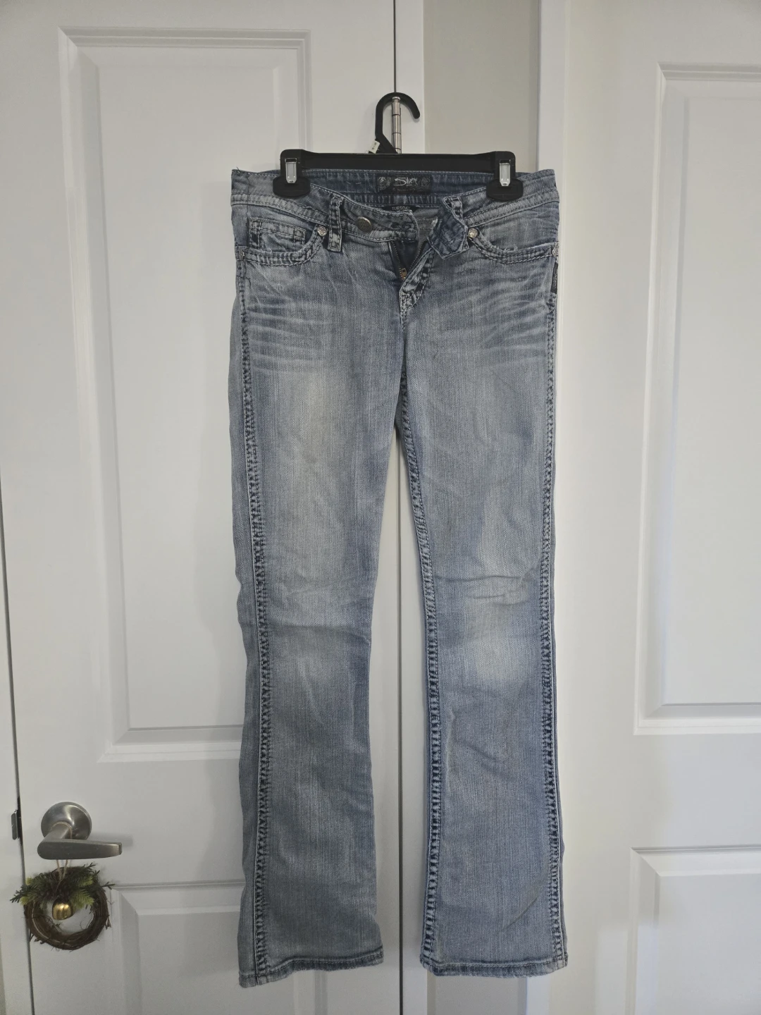 Silver Jeans Tuesday Waist 27 L 33