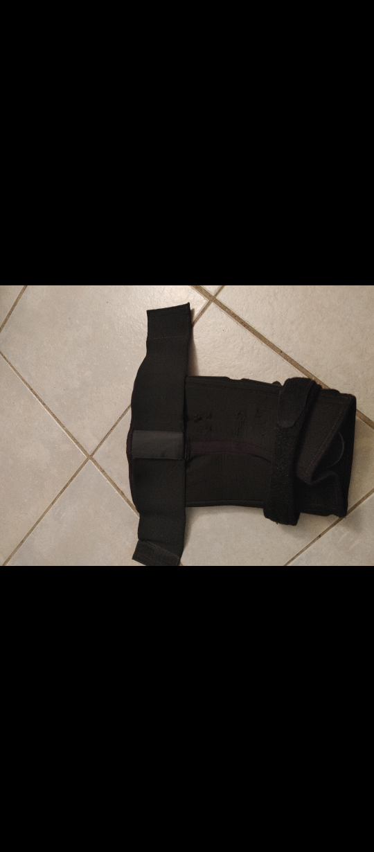 Large  Knee Brace - photo 4