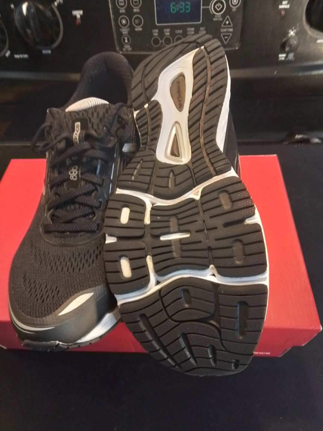 NEW BALANCE Wide/Large Running New Shoes USA11, EUR43, UK9 - photo 2