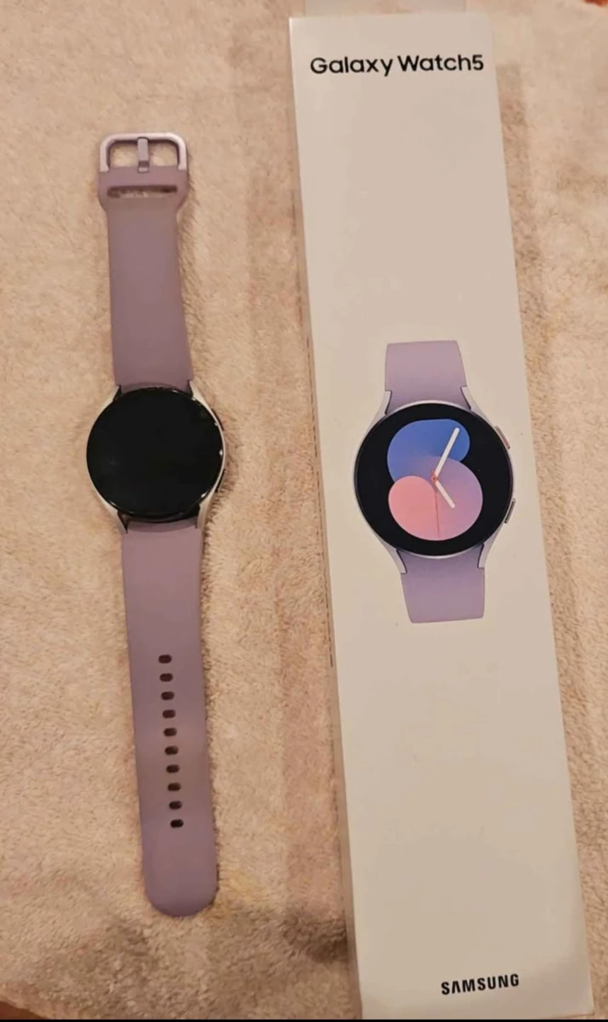 Samsung Galaxy Watch 5 - Lavender with Box