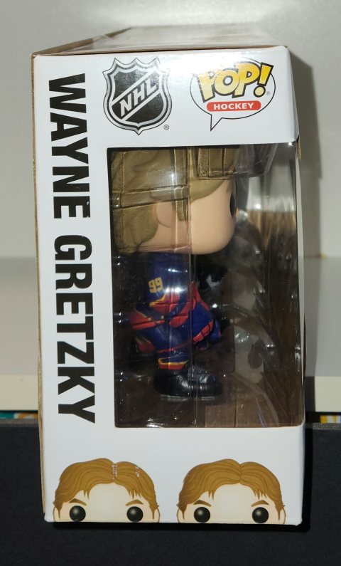 Pick Up Wayne Gretzky Funko Pop Bundle - photo 3