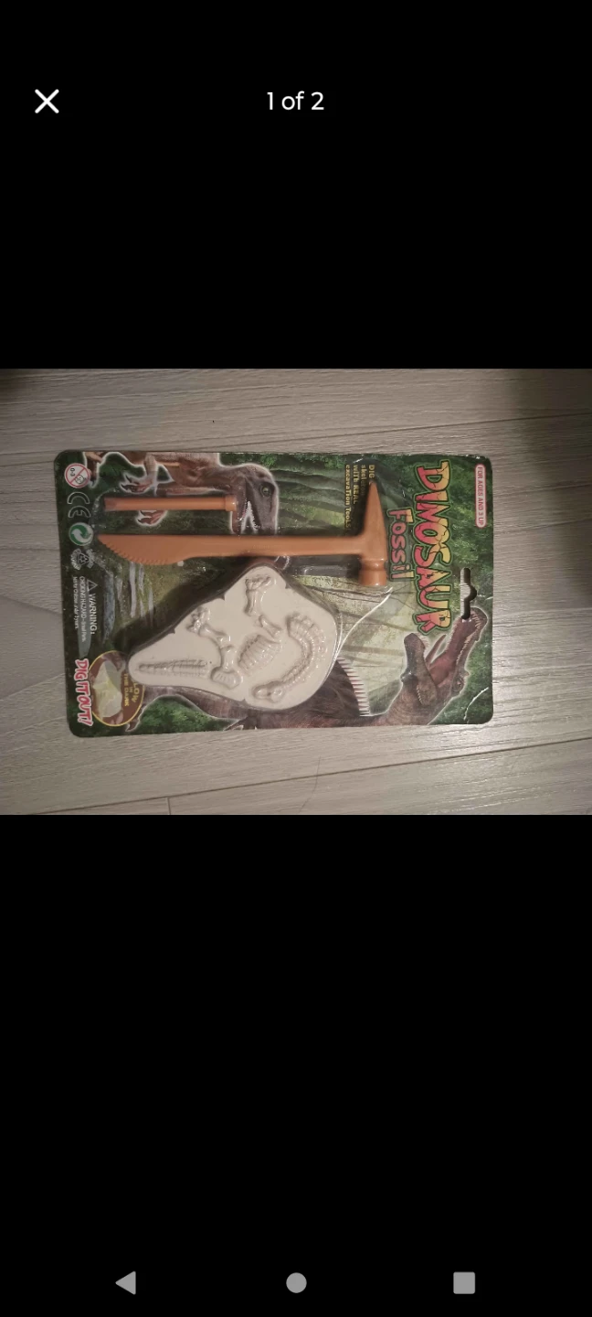 Dinosaur Fossil Dig Kit - New in Package!
