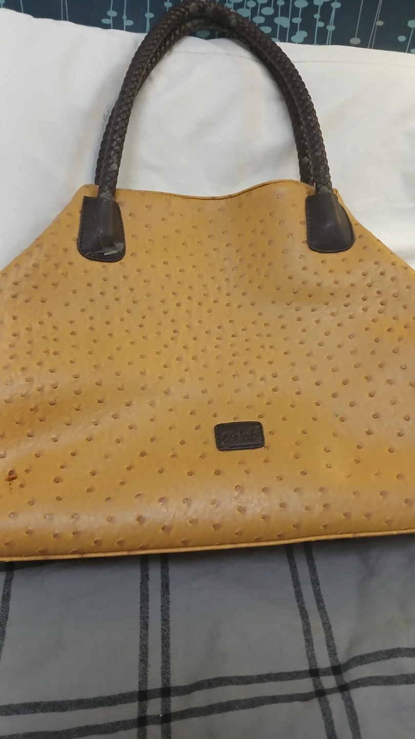 Colab Yellow Ostrich Print Tote Bag - photo 2