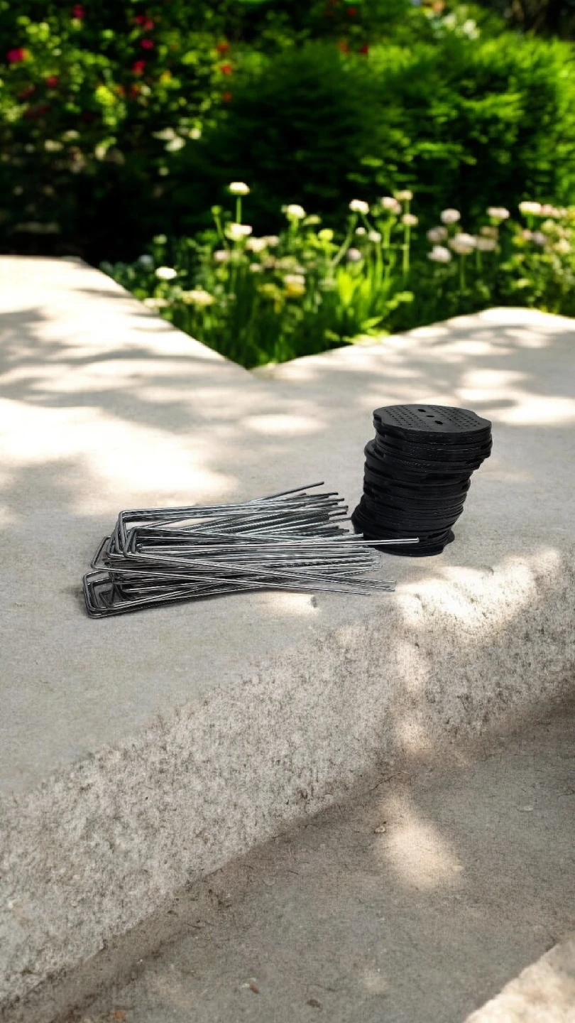 Garden Stakes and Weed Barrier Discs - photo 2
