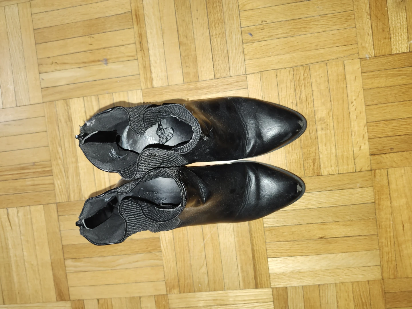 Black Ankle Boots Size 7.5 - photo 4
