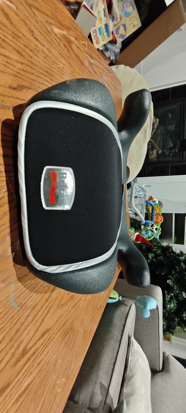 Britax Hi-Line Booster Seat - photo 2