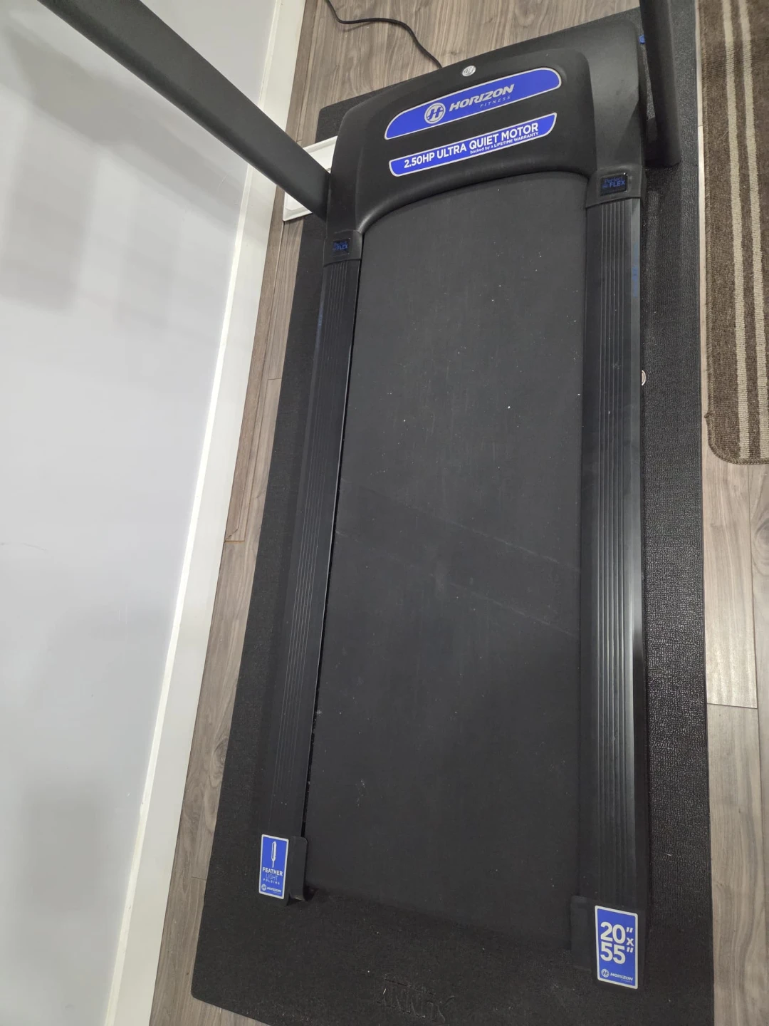 Horizon T101 Treadmill - photo 4