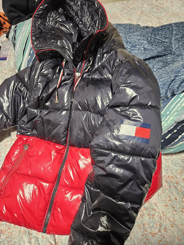 Tommy Hilfiger Puffer Jacket - Size L - photo 4
