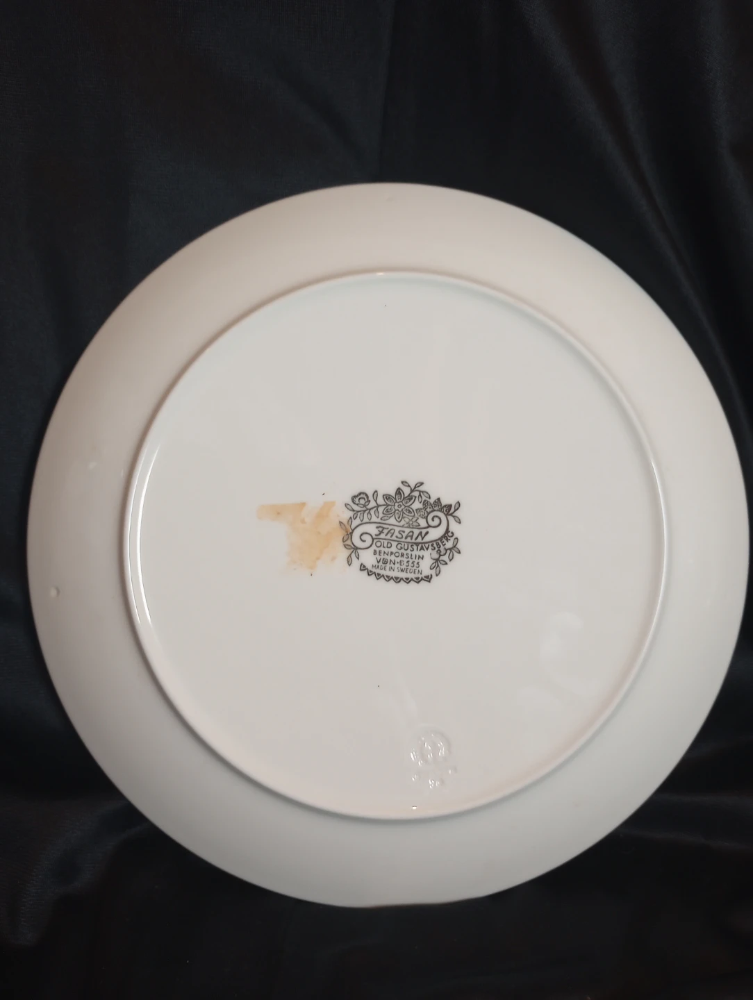 4 Collectible Plates 🥕 - photo 2