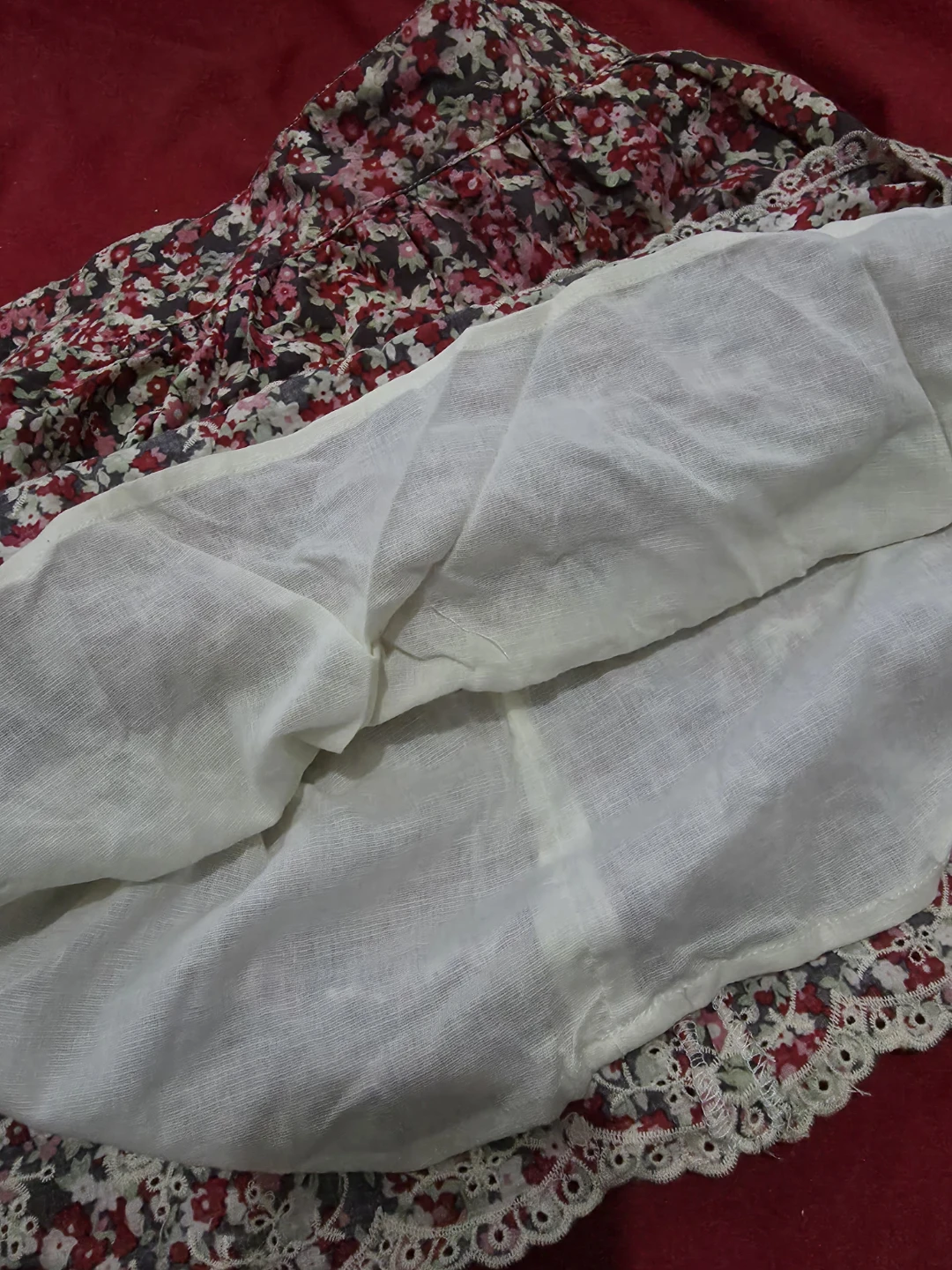 Forever 21 Floral Mini Skirt - Size XS - photo 2