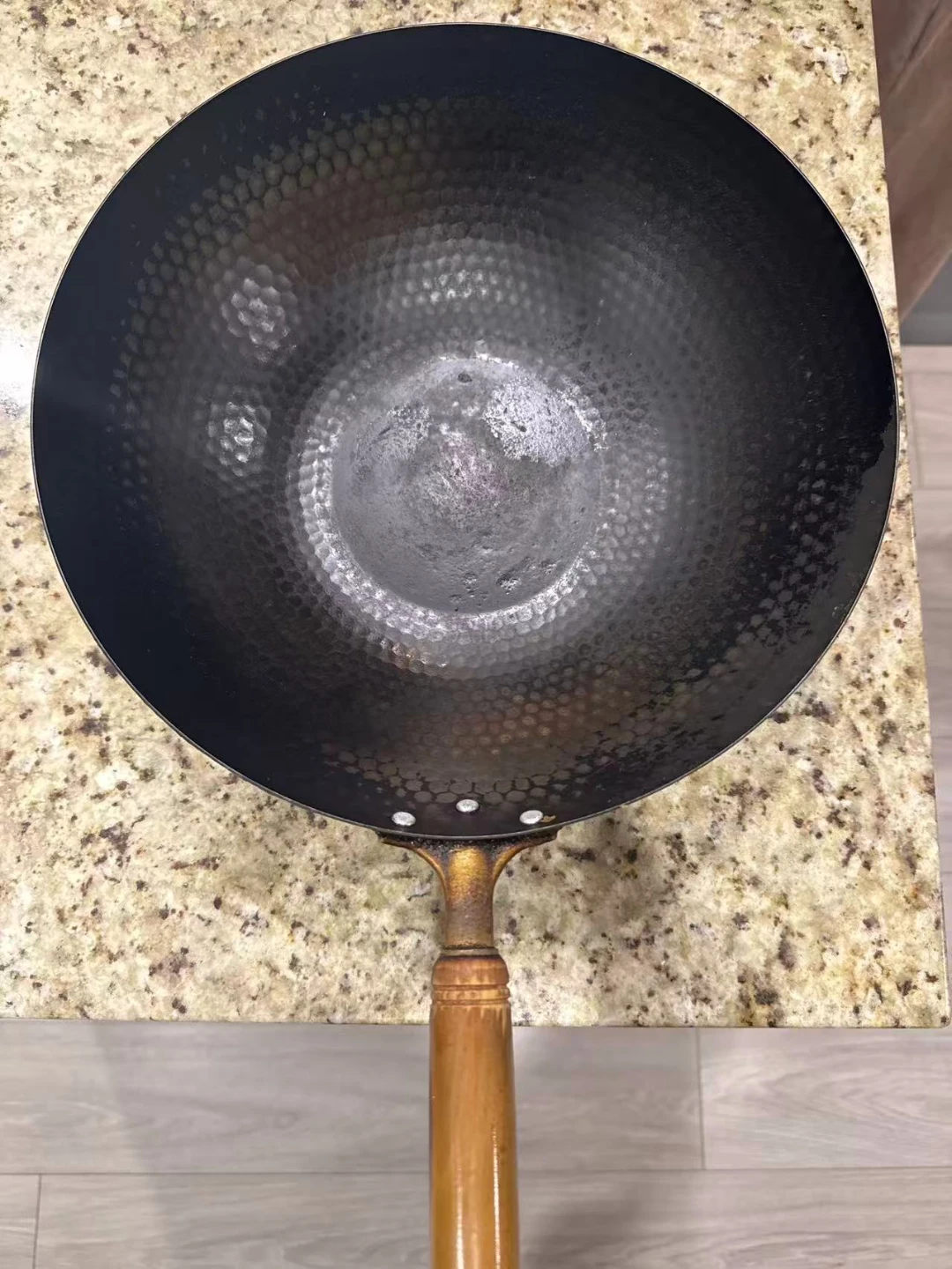 Japanese Carbon Steel Wok w/ Wooden Handle – Well Seasoned