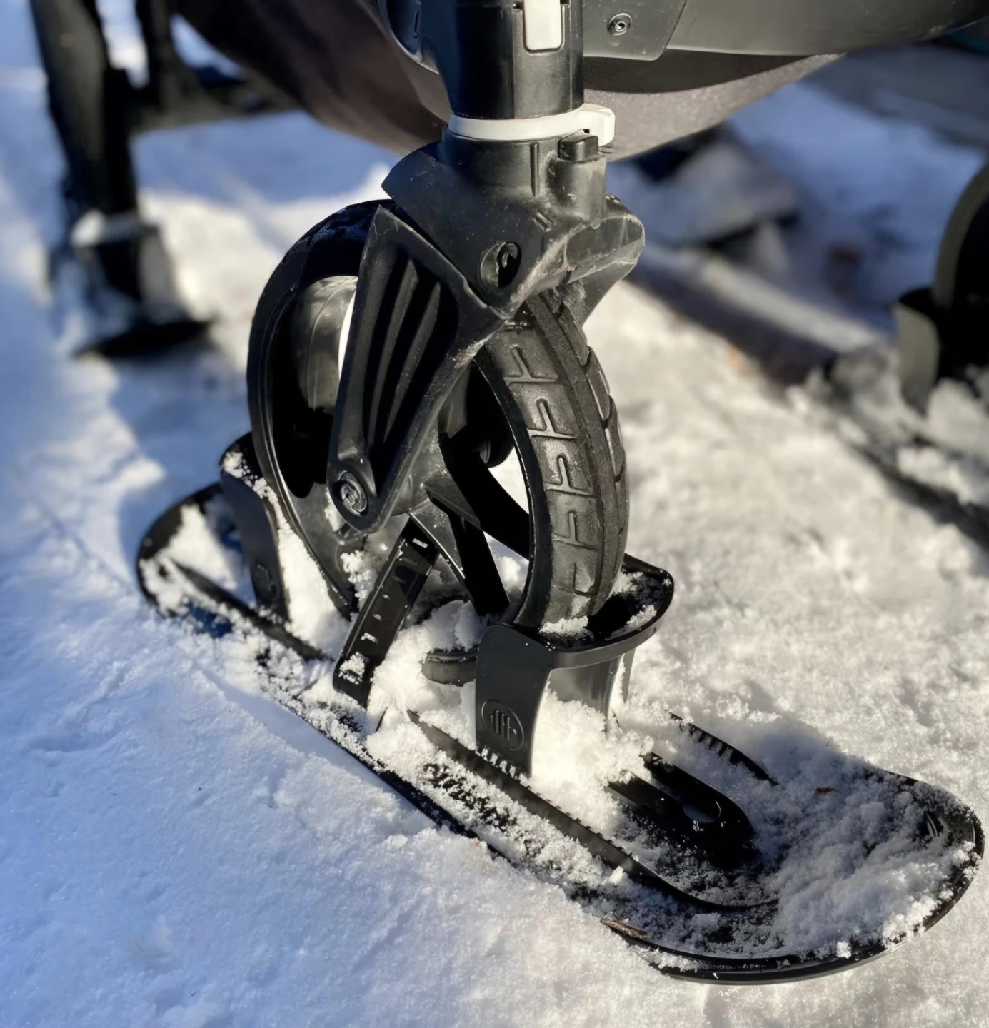 PremierSki Skis for Strollers, Wheels 4"-16" Set of 4 - photo 5