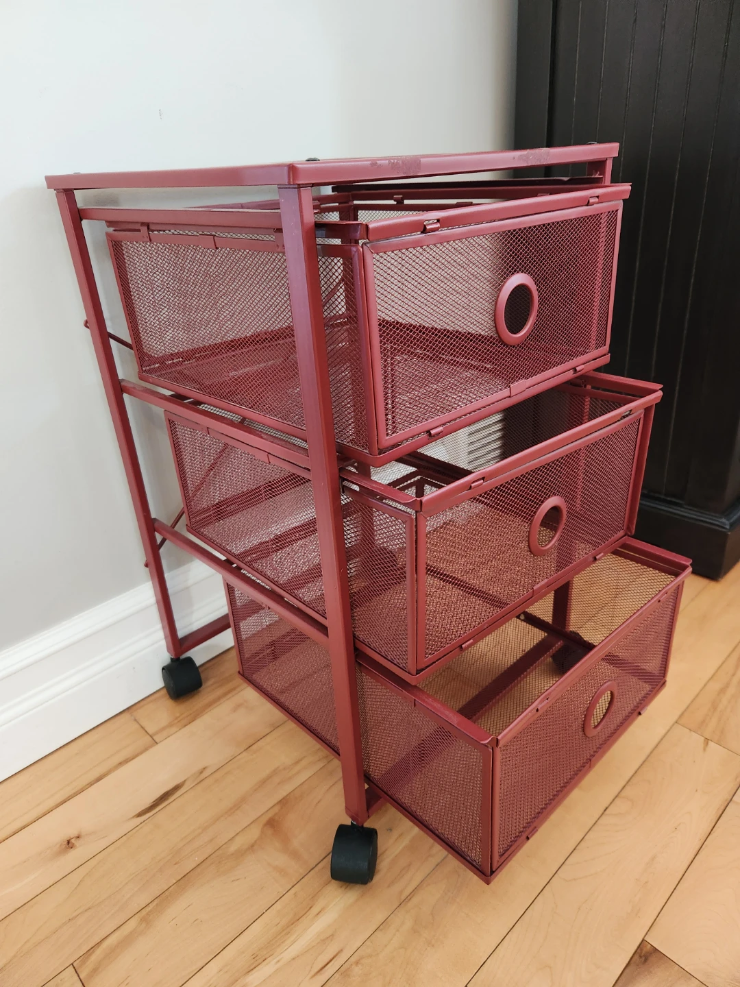 Red Metal Mesh Cabinet - photo 2