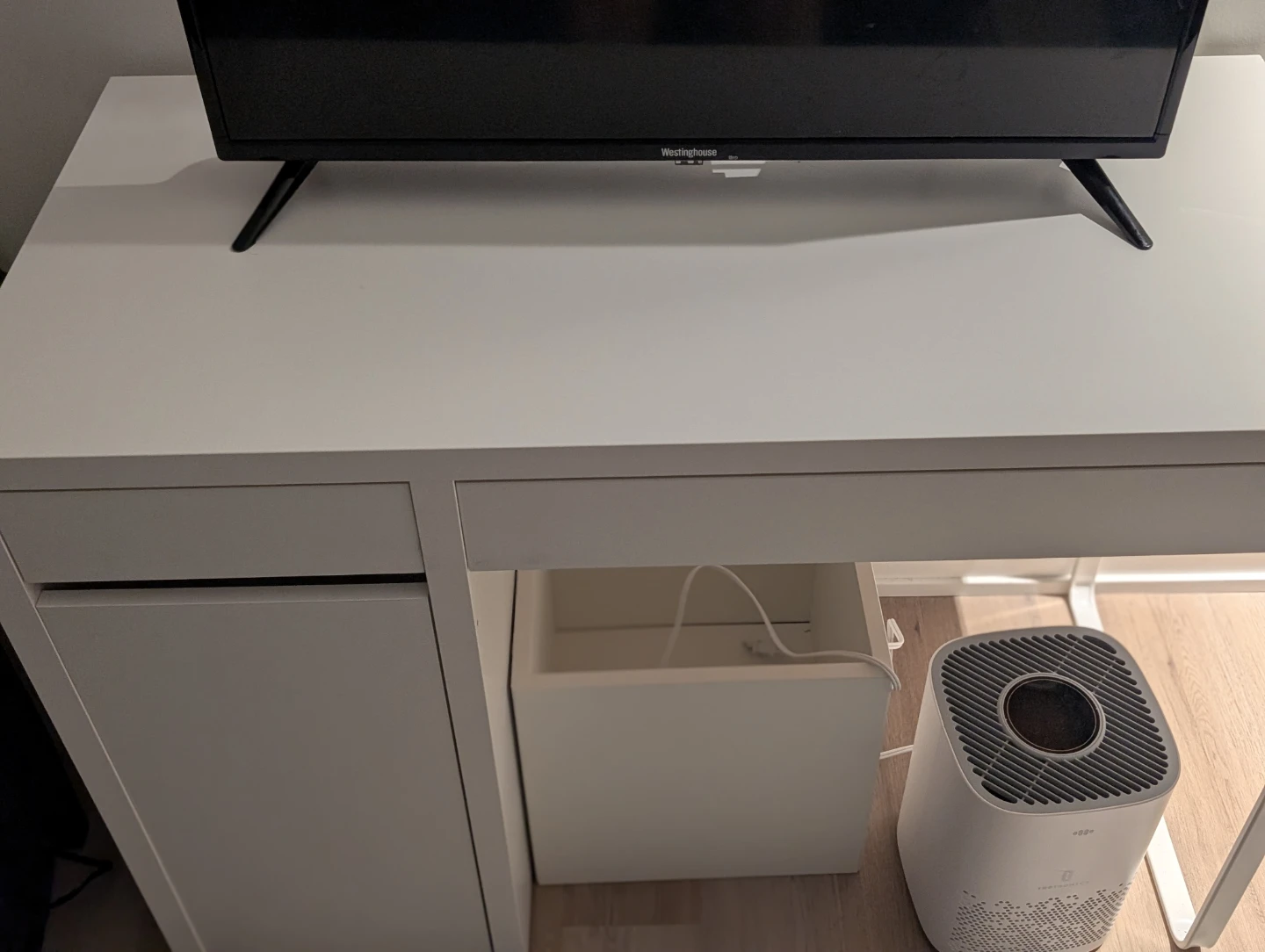 IKEA MICKE Desk - White, 105x50 cm - photo 2