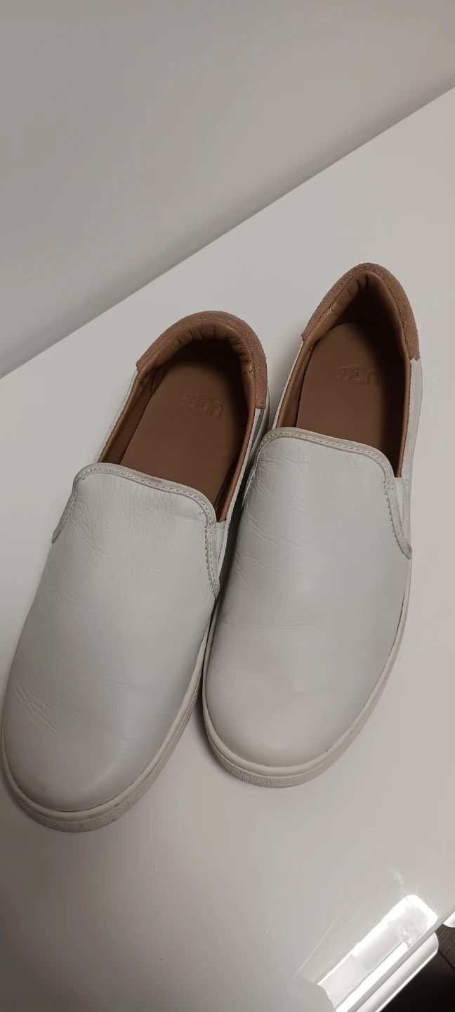UGG Slip-On Shoes White Leather Women's - photo 3