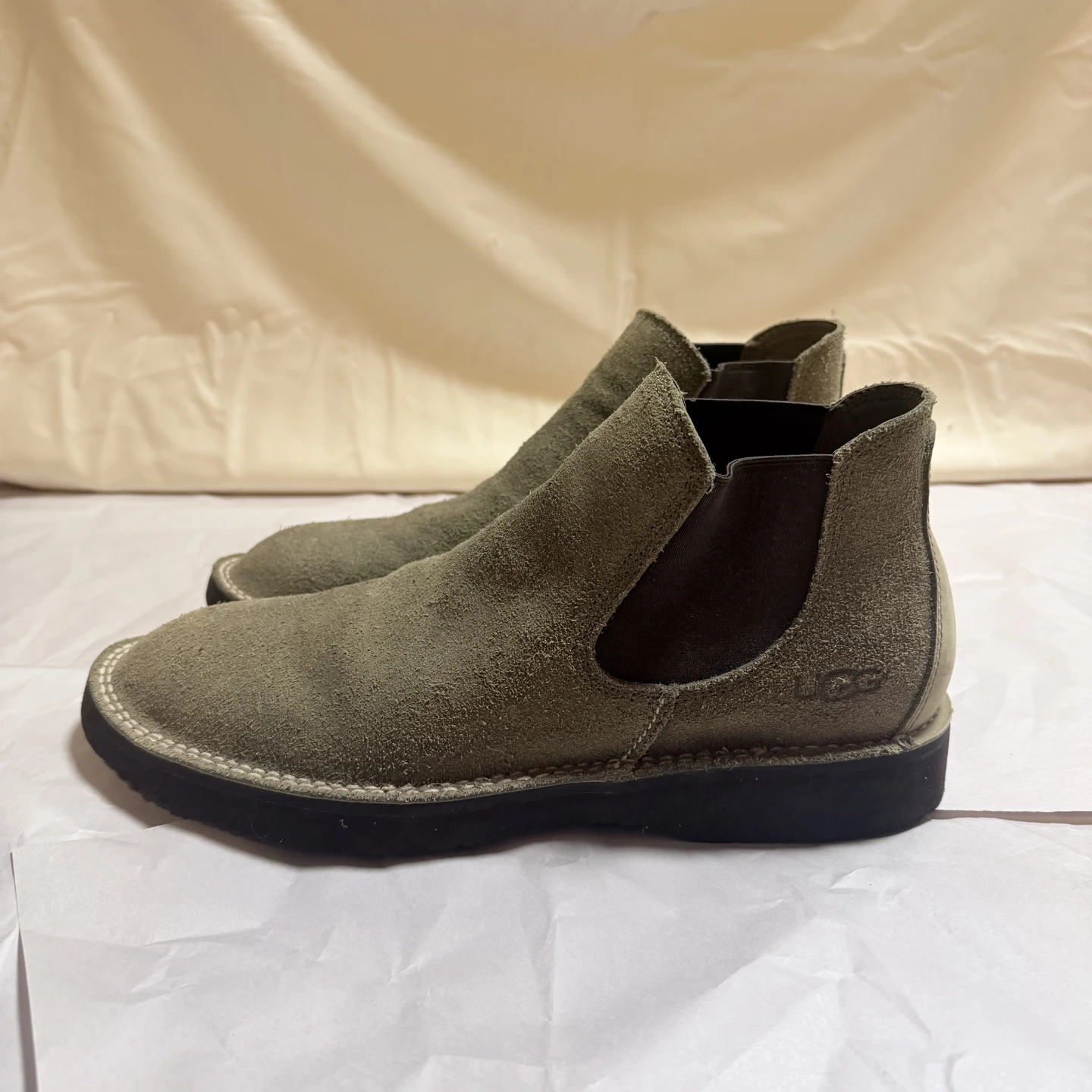 UGG Olive Green Suede Ankle Boots for men (Size 12) - photo 3
