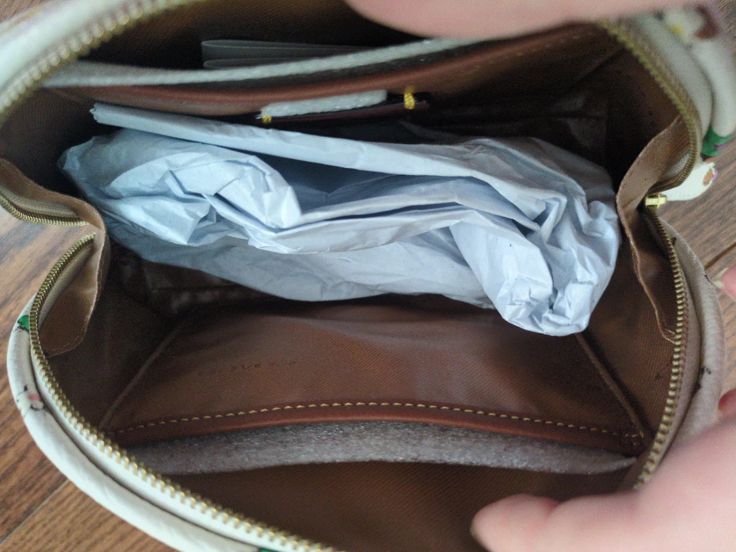 Coach Cosmetic Bag - photo 3