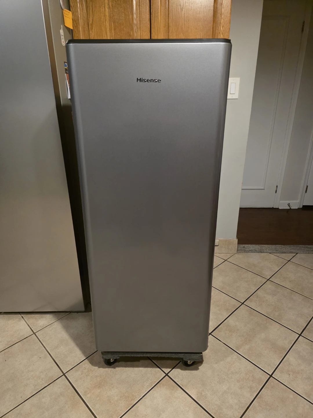 Hisense Compact Refrigerator - Like New!