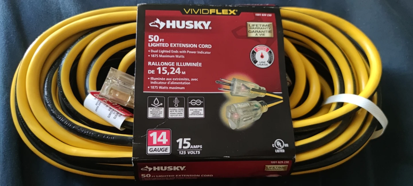 Husky 50 ft Lighted Extension Cord