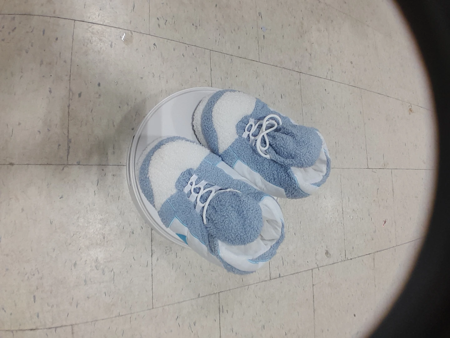 Nike Blue & White Fuzzy Slipper Shoes - photo 2