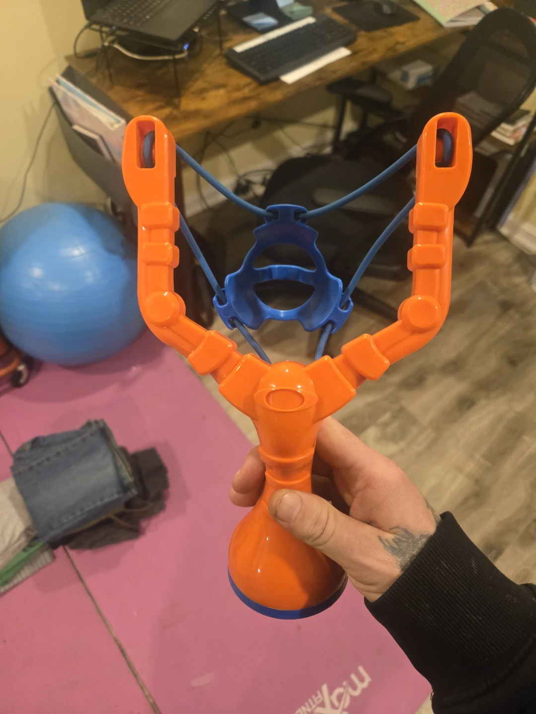 Toy snow ball and Water Balloon Launcher