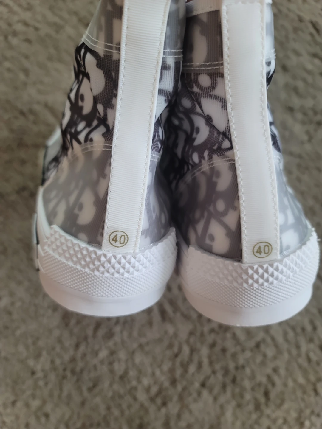 High Top Sneaker Women's Size 40 - photo 4