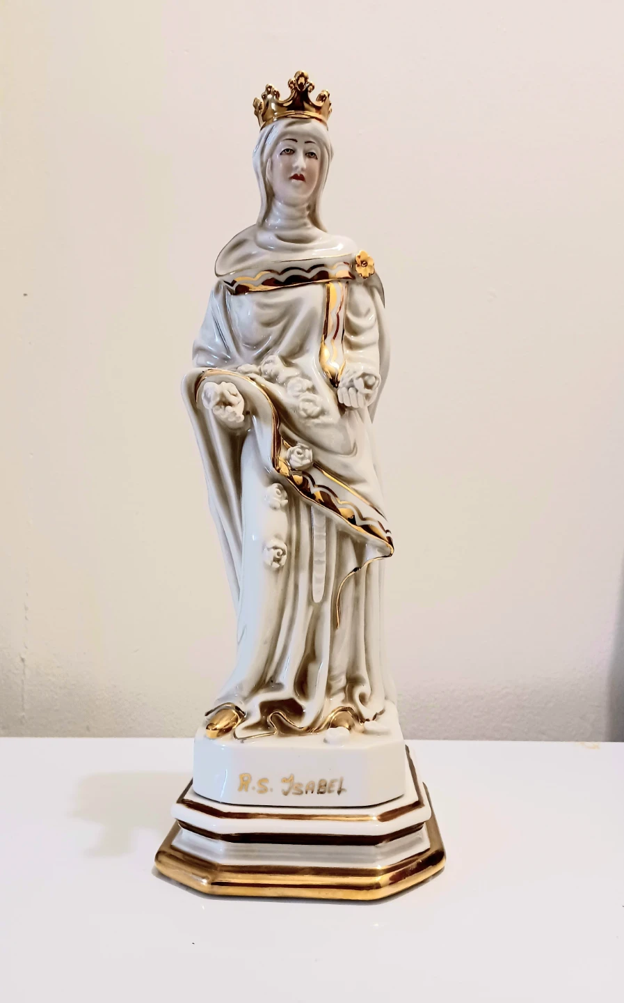 R.S. Isabel Tall Lady Grace Porcelain Statue