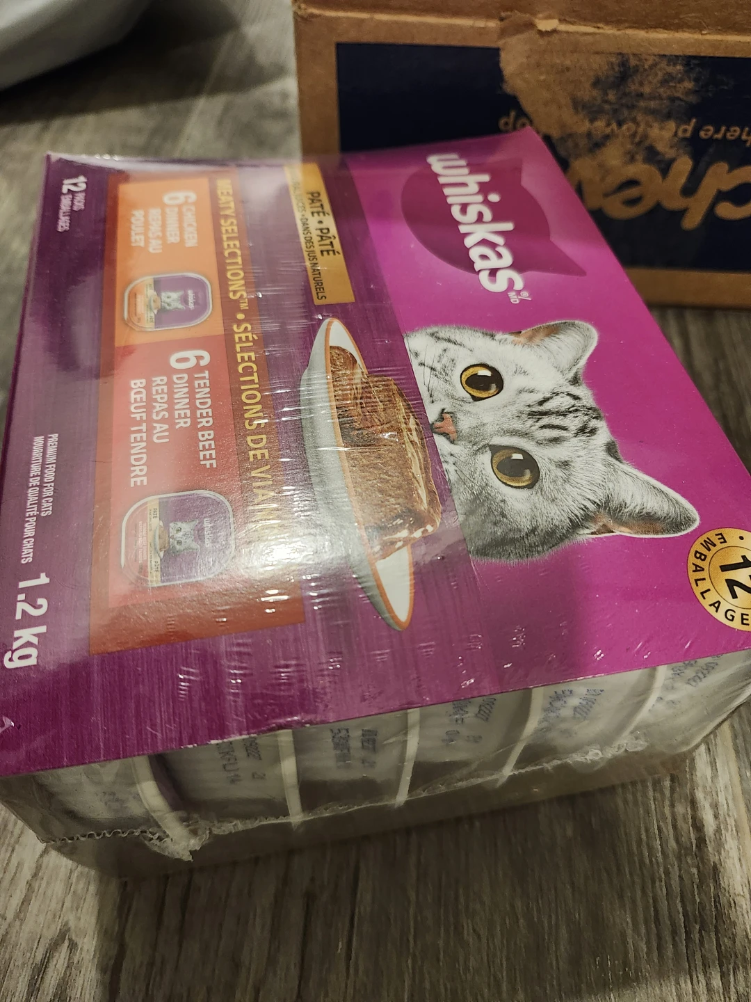 36pcs  Fancy Feast & Whiskas cat wet food 1.2kg - photo 5