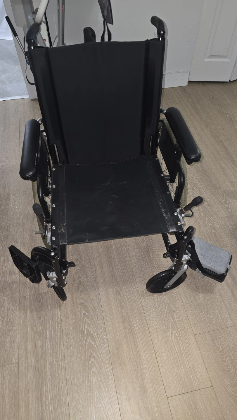 Breezy Wheelchair