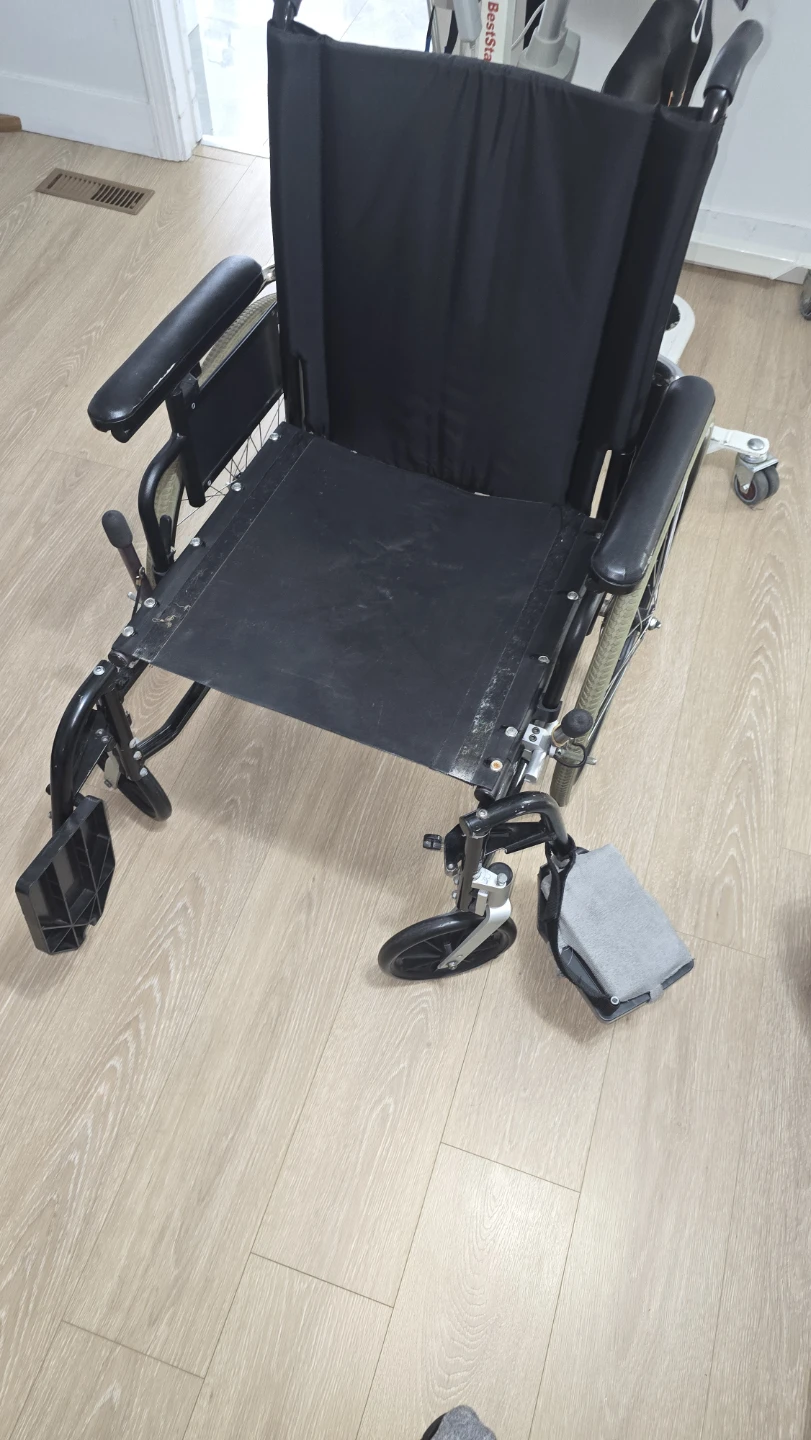 Breezy Wheelchair - photo 2