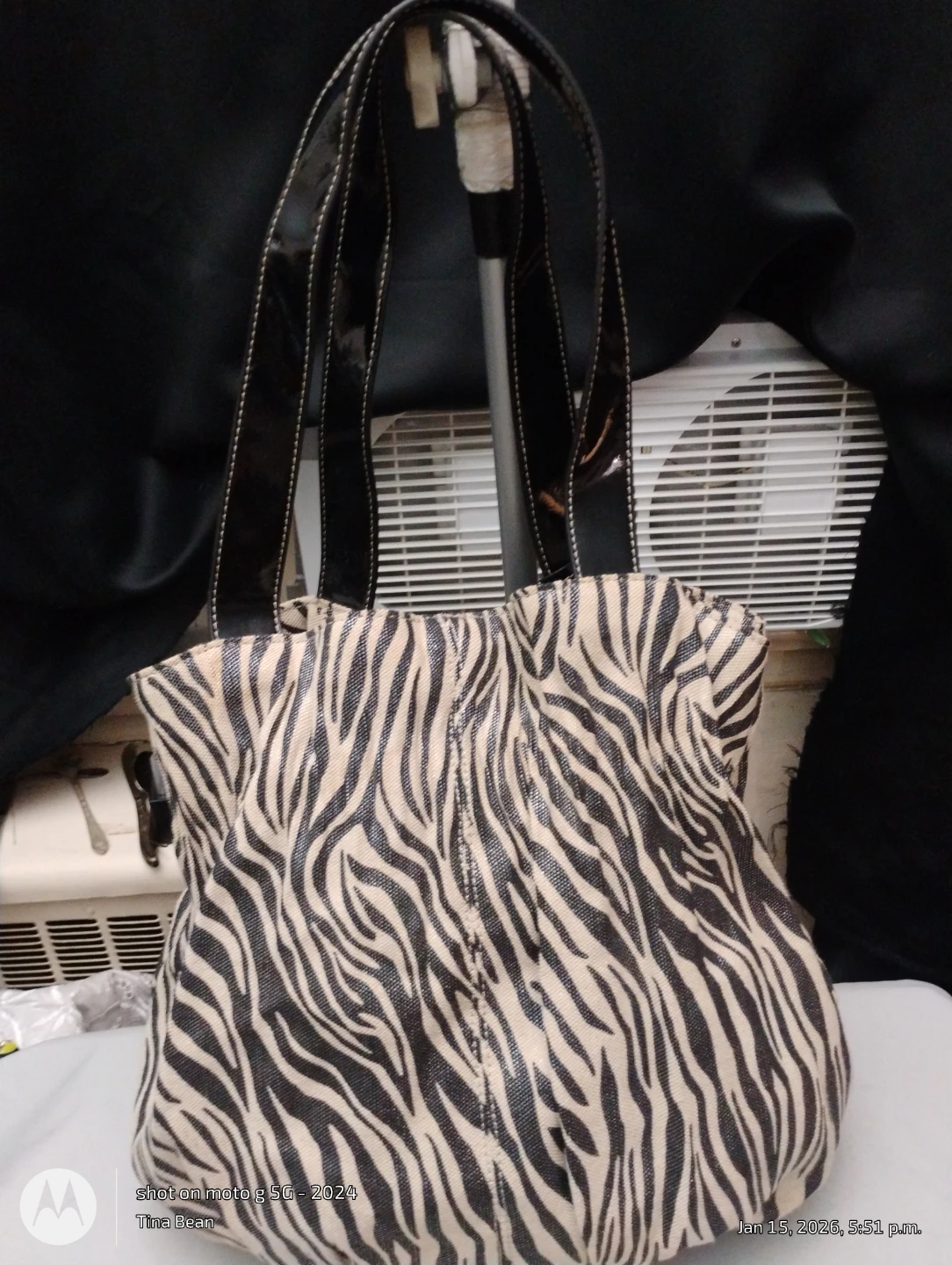 Zebra Purse - photo 3