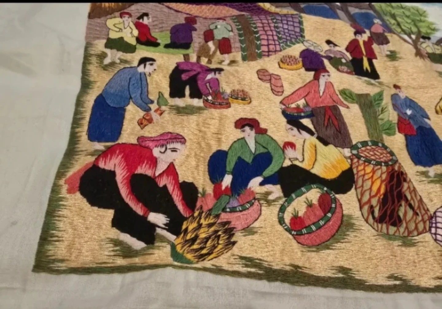 Handmade Embroidered Wall Hanging #thriftypicks