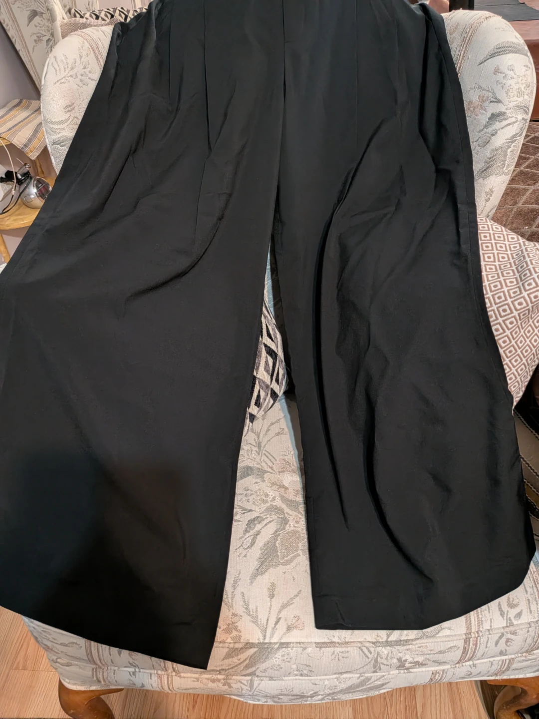Uniqlo AirSense Pleated Wide Pants - Black XL