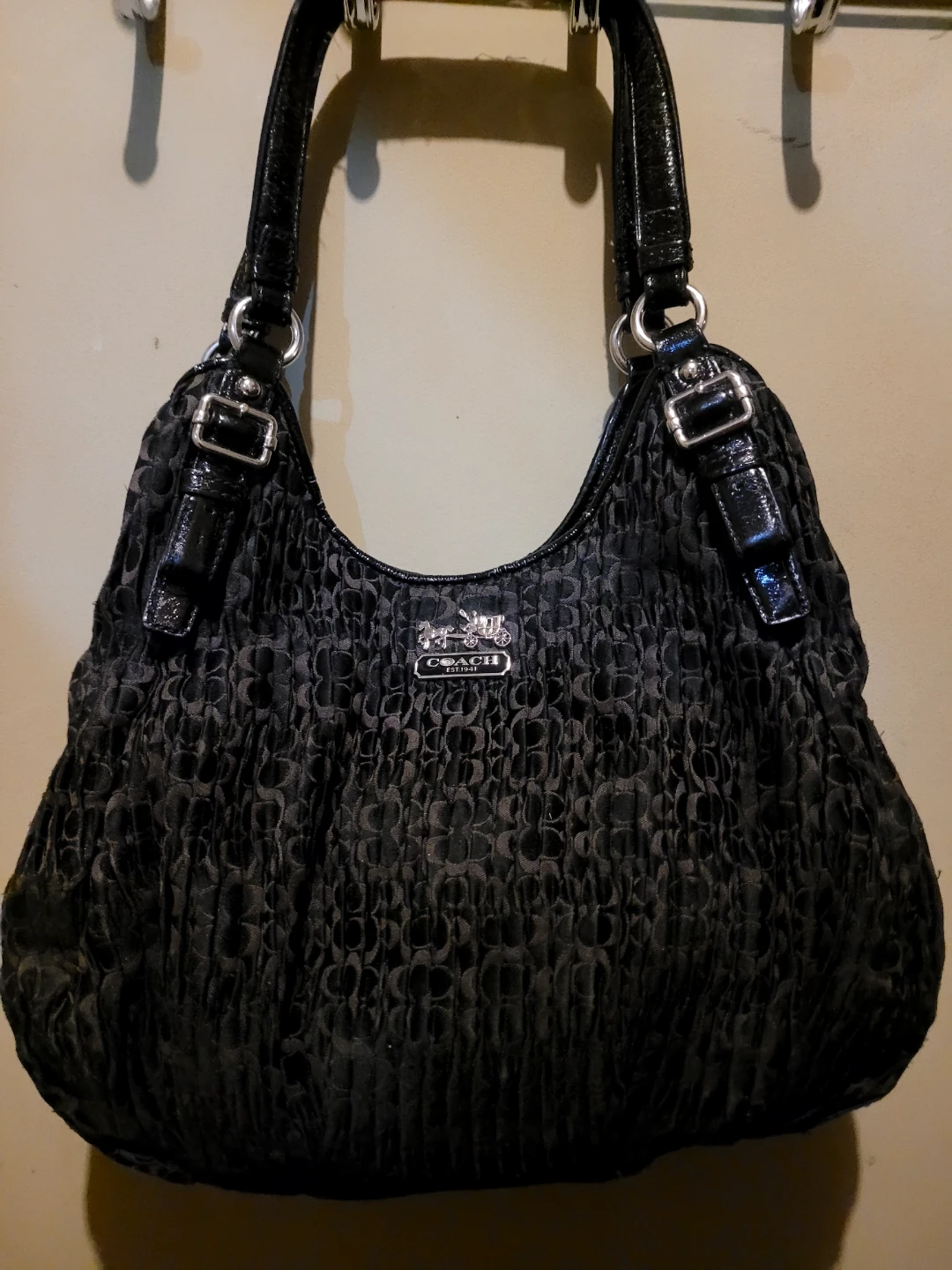 Coach Hobo Handbag🥕