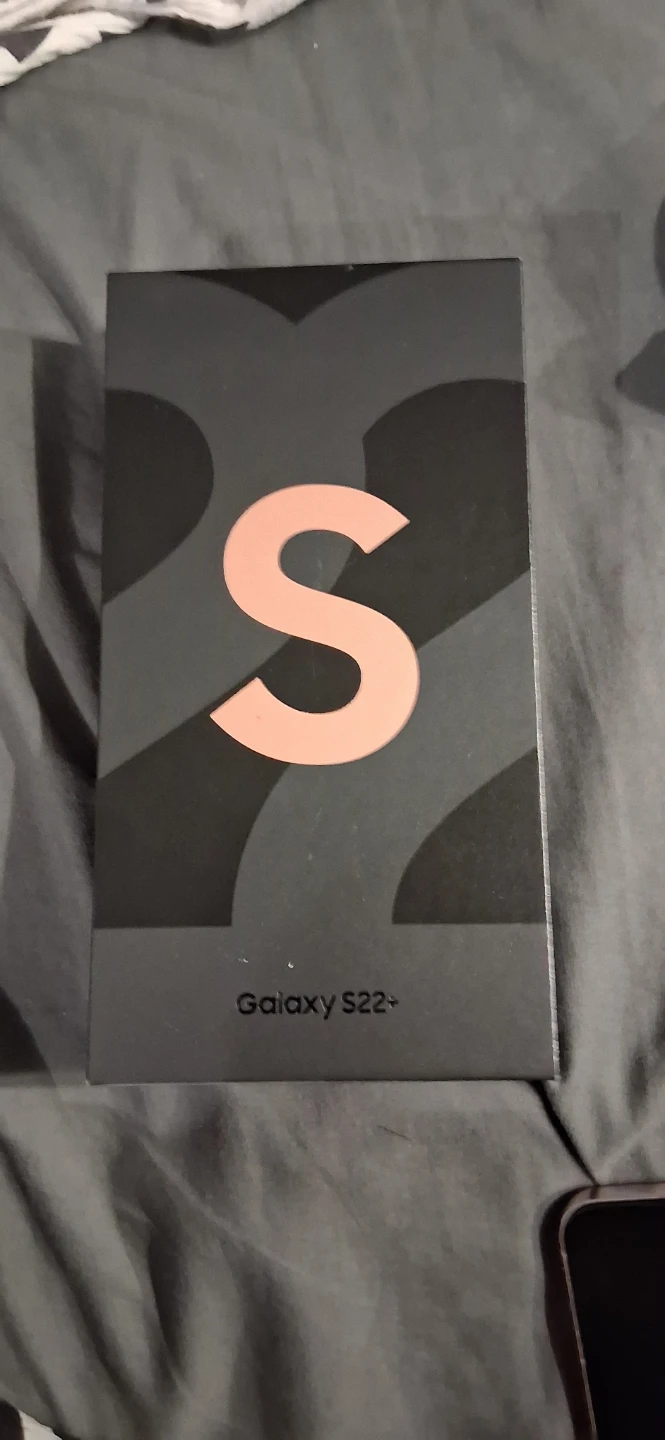 Samsung Galaxy S22+ Smartphone with Cases & Screen Protector - photo 3