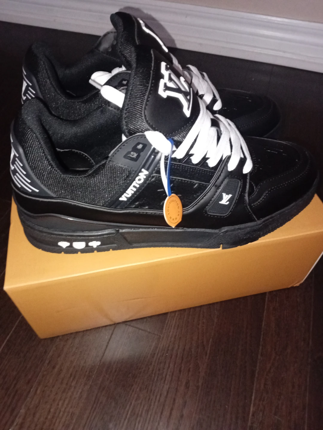 Lv Trainers - photo 5