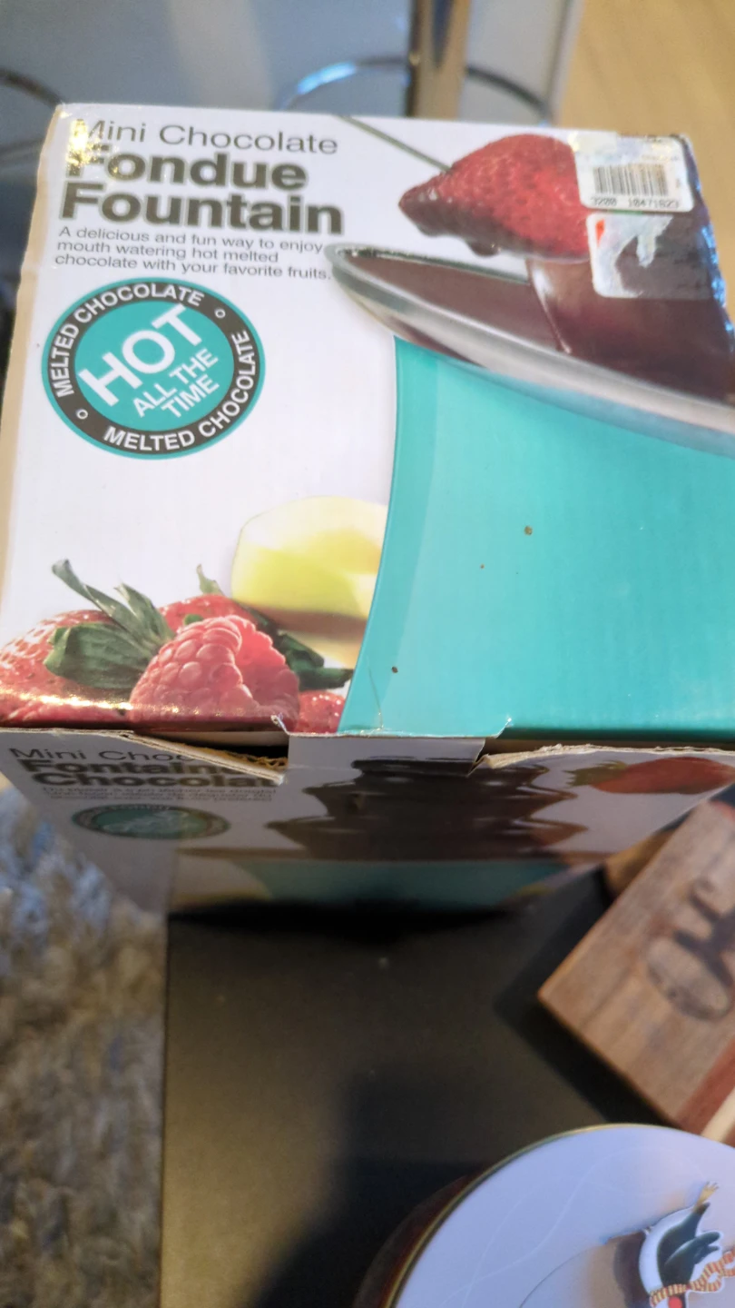 Mini Chocolate Fondue Fountain